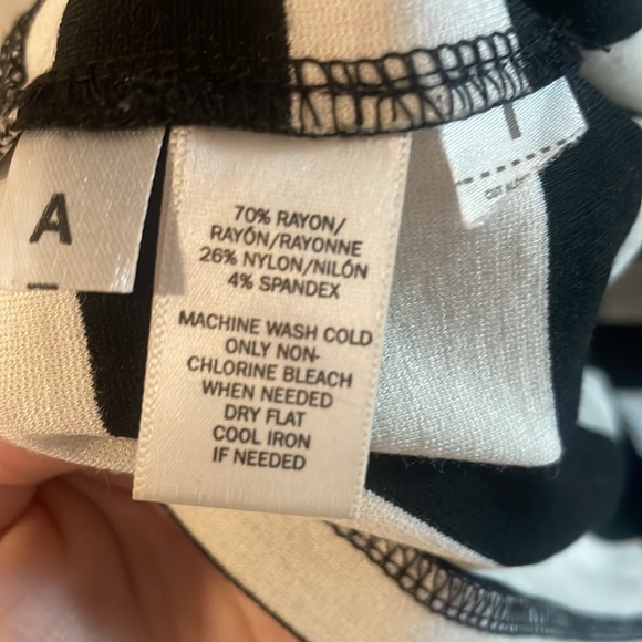 Loft black and white dress - Picture 2 of 8